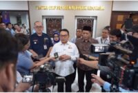 Kepala KSP, Jenderal TNI (Purn) Dudung Abdurachman, mengumumkan percepatan operasional KDKMP menyusul penandatanganan Perpres Nomor 82 Tahun 2026 oleh Presiden Prabowo Subianto di Jakarta, Rabu (23/9/2026). FOTO dok. Humas Kemenkop