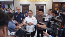 Kepala KSP, Jenderal TNI (Purn) Dudung Abdurachman, mengumumkan percepatan operasional KDKMP menyusul penandatanganan Perpres Nomor 82 Tahun 2026 oleh Presiden Prabowo Subianto di Jakarta, Rabu (23/9/2026). FOTO dok. Humas Kemenkop