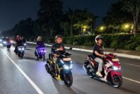 Sebanyak 82 bikers Honda di Batam mengikuti Vario Evo Night Ride yang digelar PT Capella Dinamik Nusantara. Foti: Istimewa