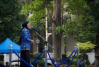 Menkomdigi), Meutya Viada Hafid, saat menjadi Inspektur Upacara Peringatan Hari Sumpah Pemuda ke-98 di Lapangan Antakupa, Kementerian Komunikasi dan Digital, Jakarta, Rabu (28/10/2026). (Ses Ditjen KPM)