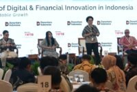 Direktur Enterprise & Business Service Telkom Veranita Yosephine saat menyampaikan paparan dalam sesi panel “The Future of AI in Indonesia” pada rangkaian Road to Danantara Technology Innovation Investment Forum (DTIIF) 2026 di Auditorium Wisma Danantara Indonesia, Jakarta, Kamis (8/10/2026). Foto: Istimewa