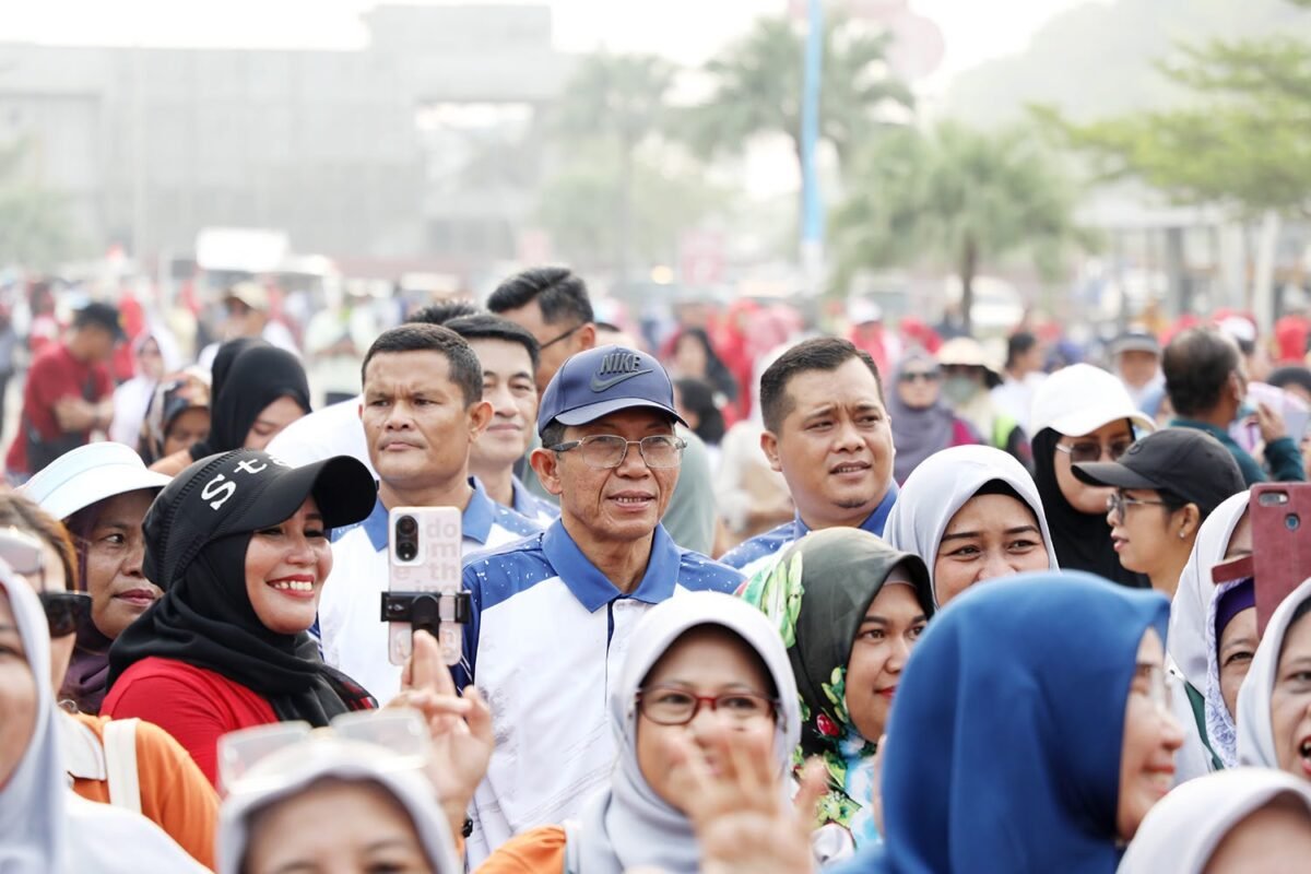 Wali Kota Batam, Amsakar Achmad, menghadiri Premier Day Selamat Pagi Batam Kotaku di halaman parkir Mall Botania 2, Sabtu (10/10/2026). Foto: Humas Diskominfo Batam