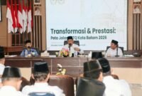 Ketua LPTQ Batam, Firmansyah, memimpin Musker LPTQ Kota Batam 2026 di Kantor Wali Kota Batam, Sabtu (24/10/2026). HUMAS DISKOMINFO BATAM / ADE RAHMATULLAH