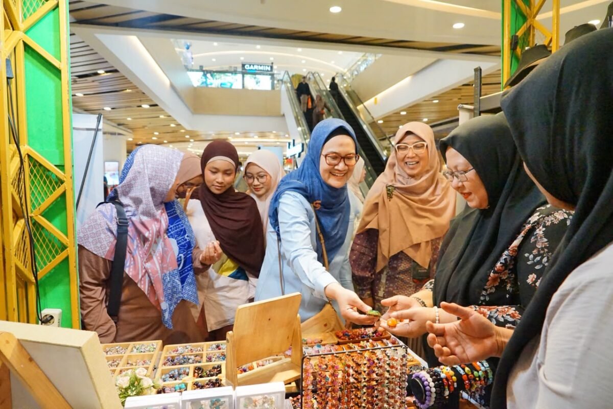 PT Pertamina Patra Niaga Regional Sumatera Bagian Utara (Sumbagut) menggelar SMEXPO bersama Pemerintah Kota Pekanbaru di Living World Pekanbaru, 25–27 September 2026. Foto: Istimewa