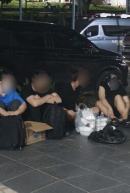 TNI AL Amankan 12 WNA Vietnam yang Diduga Hendak ke Malaysia Lewat Jalur Ilegal